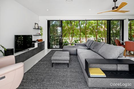 Property photo of 2672 The Address Hope Island QLD 4212