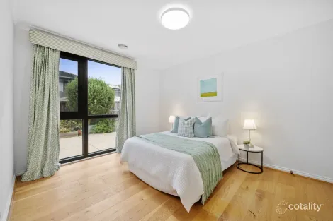 Property photo of 39 Canning Drive Berwick VIC 3806