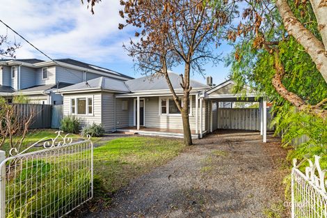 4 Gordon St, Newport, VIC 3015