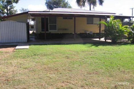 13 Armstrong Cres, Dysart, QLD 4745