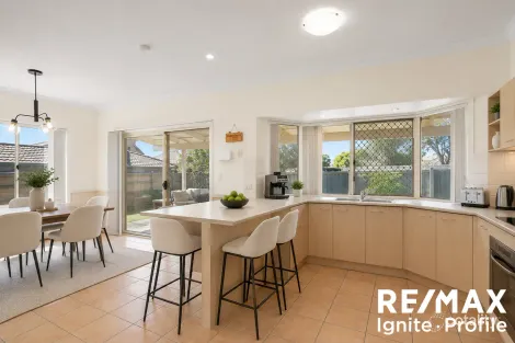 Property photo of 10 Simpson Way Forest Lake QLD 4078