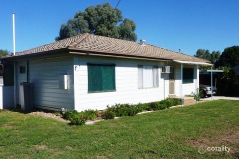 56 Hammer St, Howlong, NSW 2643