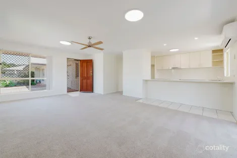 Property photo of 1/58 Groth Road Boondall QLD 4034