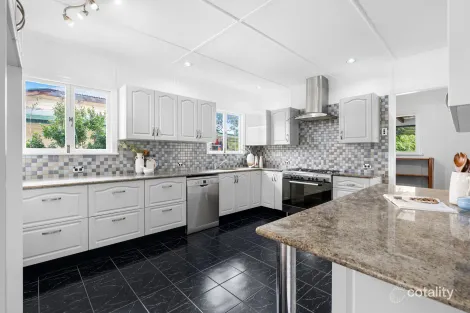 Property photo of 21 Belgamba Street Lota QLD 4179