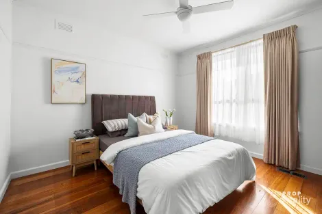 Property photo of 72 Jukes Road Fawkner VIC 3060