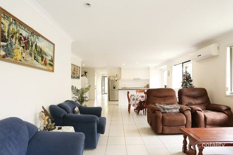 Property photo of 4 Parkview Drive Little Mountain QLD 4551