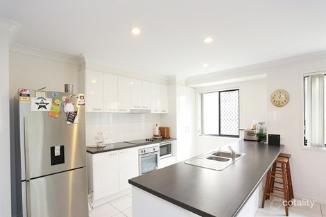 Property photo of 4 Parkview Drive Little Mountain QLD 4551