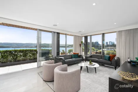 Property photo of 401/7 Lynn Avenue Point Frederick NSW 2250