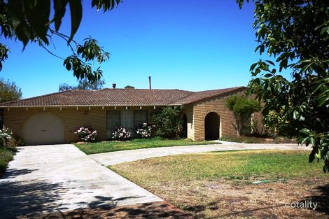 Property photo of 215 Round Drive Katanning WA 6317