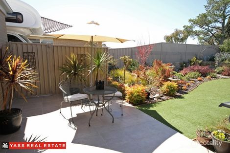 Property photo of 14 McKenna Avenue Yass NSW 2582