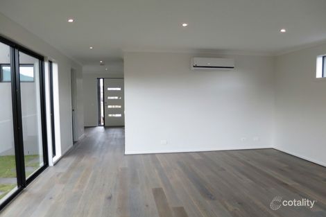 Property photo of 1/36 Oakes Avenue Clayton South VIC 3169