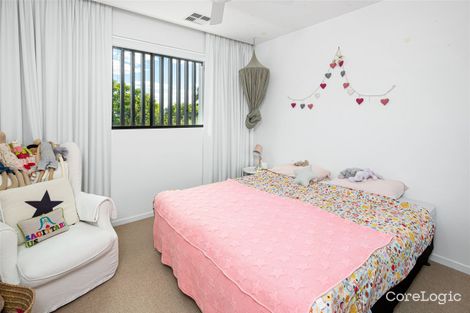 Property photo of 13 Bulimba Parade Bulimba QLD 4171