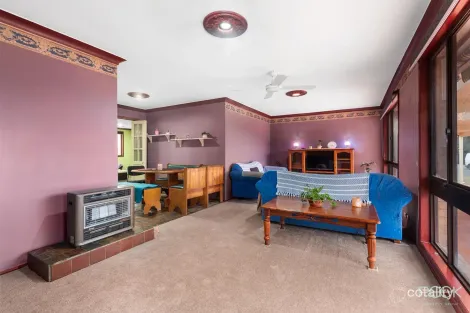 Property photo of 17 Haflinger Close Emu Heights NSW 2750