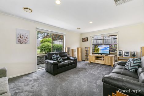 Property photo of 30 Browtop Road Narre Warren VIC 3805