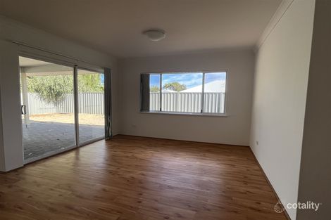 Property photo of 40 Vaucluse Way Coodanup WA 6210