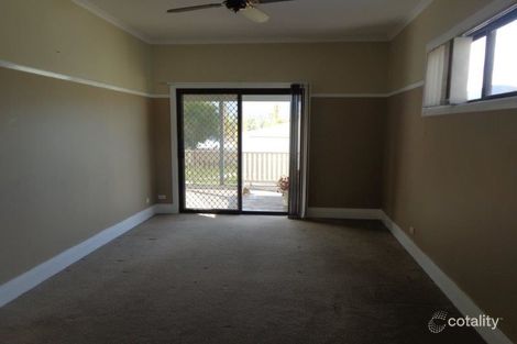 Property photo of 18 Denne Street West Tamworth NSW 2340
