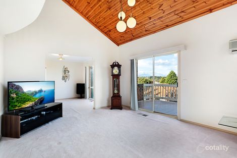 Property photo of 37 David Collins Drive Endeavour Hills VIC 3802