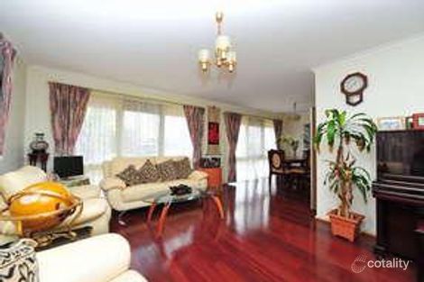 Property photo of 5 Duggan Place Gladstone Park VIC 3043