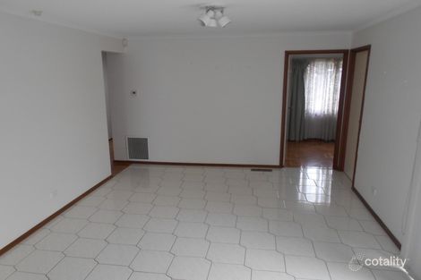 Property photo of 110 Chalcot Drive Endeavour Hills VIC 3802