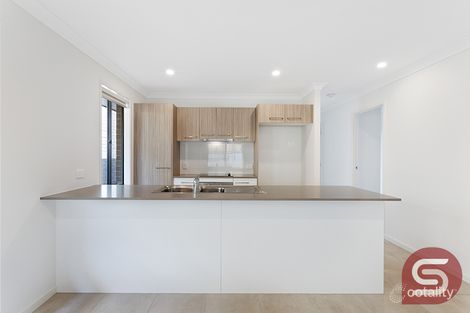 Property photo of 5 Jacaranda Close Ellen Grove QLD 4078