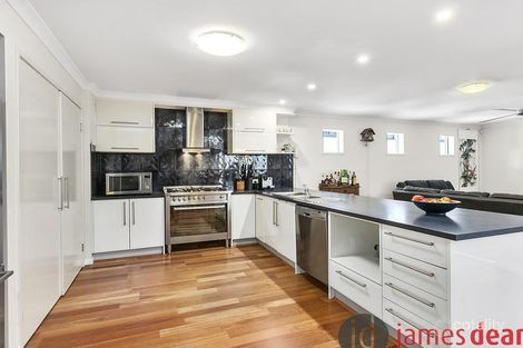 Property photo of 33 Ian Street Lota QLD 4179