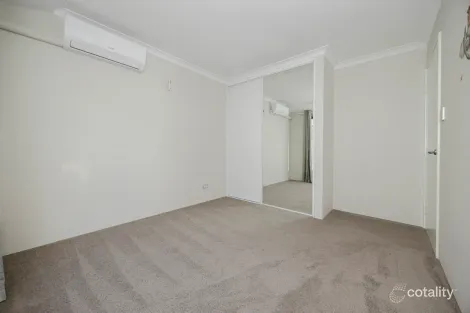 Property photo of 19 Cornflower Drive Eglinton WA 6034