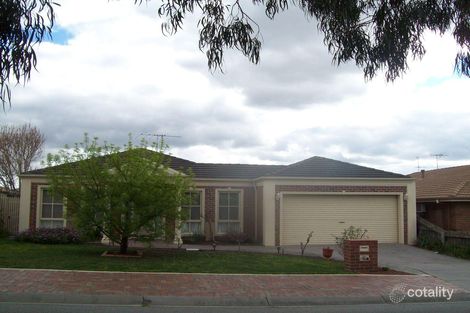 Property photo of 14 Hansen Court Narre Warren VIC 3805