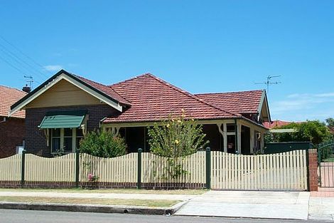 53 Dumaresq St, Hamilton East, NSW 2303