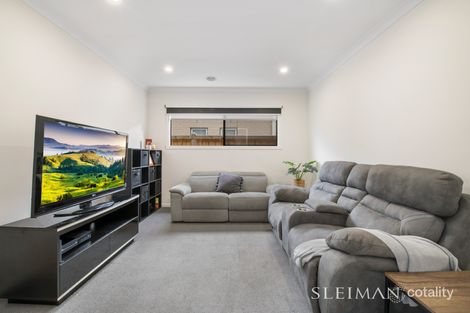 Property photo of 12 Ingrams Way Mickleham VIC 3064