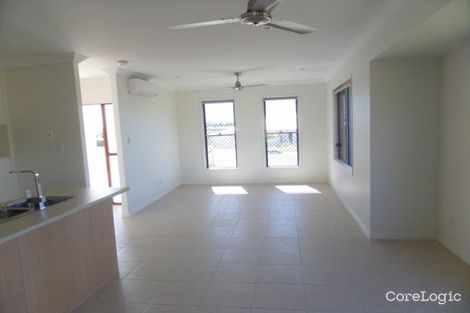 Property photo of 132 Kennard Circuit Bushland Beach QLD 4818