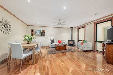 Property photo of 18 Johnson Drive Glen Waverley VIC 3150