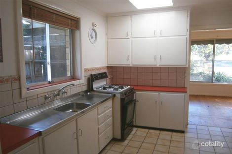 Property photo of 15 Hugh Crescent Morphett Vale SA 5162