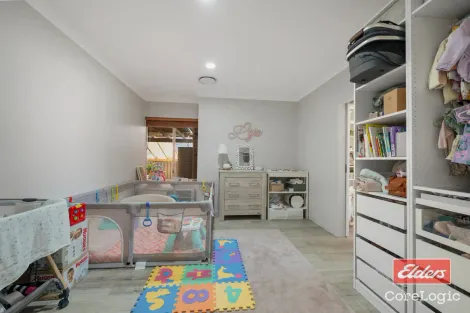 Property photo of 8 Mallee Court Mount Tarcoola WA 6530