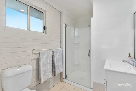 Property photo of 30 O'Shanesy Street Koongal QLD 4701