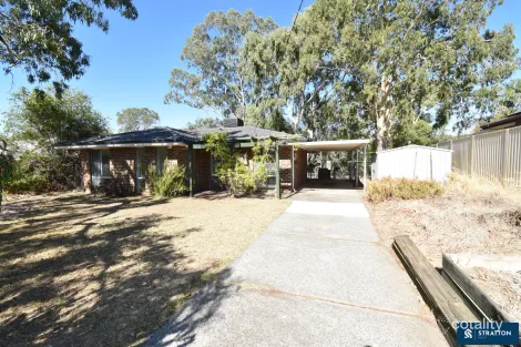 Property photo of 15 Jacqueline Drive Thornlie WA 6108