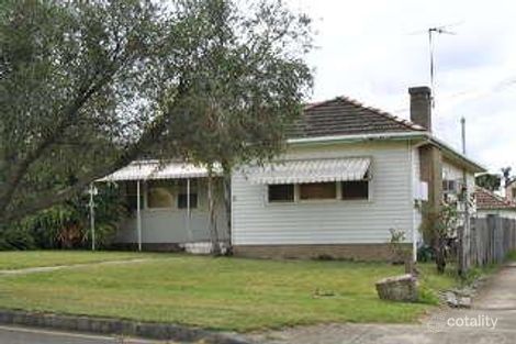 8 Avisford St, Fairfield, NSW 2165