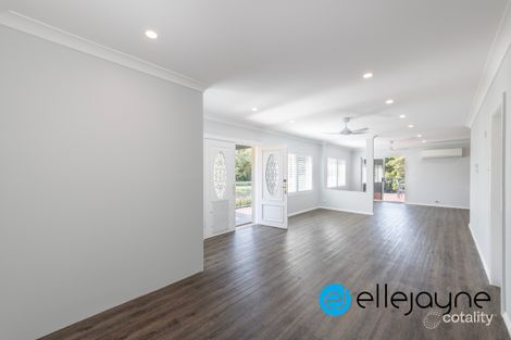 Property photo of 231 Freemans Drive Morisset NSW 2264