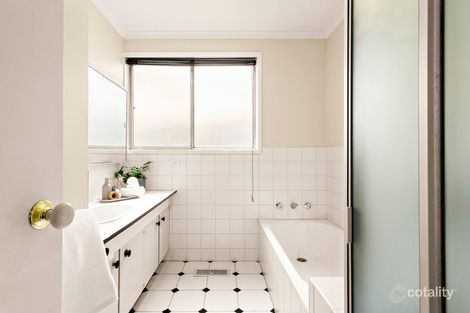Property photo of 11 Withers Way Eltham VIC 3095