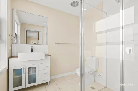 Property photo of 8/52A Atlantic Boulevard Glenfield NSW 2167