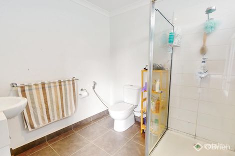 Property photo of 4 Nanea Path Cranbourne VIC 3977