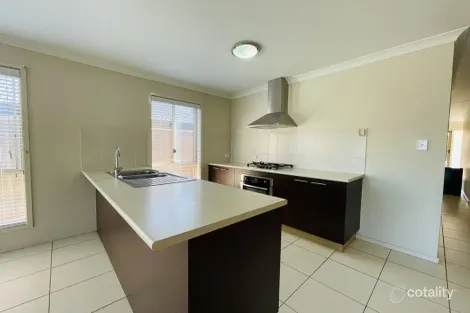 Property photo of 17 St Georges Way Blakeview SA 5114