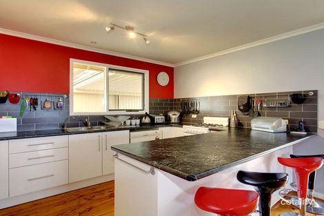 35 Seeger Dr, Morphett Vale, SA 5162