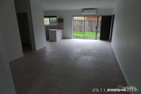 Property photo of 26B Cootamundra Street Doveton VIC 3177