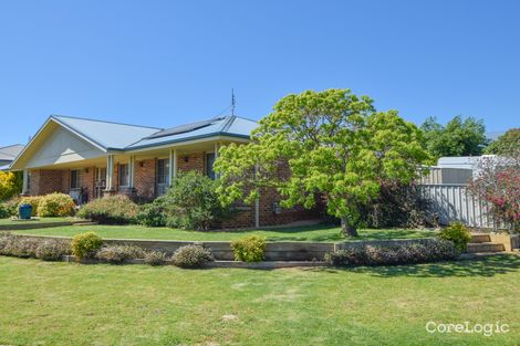 Property photo of 6 Settlers Place Young NSW 2594