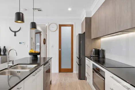 Property photo of 14 Darley Road Mount Barker SA 5251