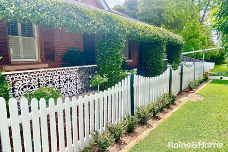 20 Henry St, Bathurst, NSW 2795