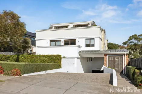 3/216 BELMORE RD, BALWYN, VIC 3103