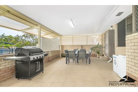 Property photo of 8 Stuart Road Moresby WA 6530