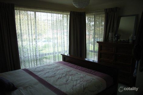 Property photo of 10 Iona Road Aberfoyle Park SA 5159