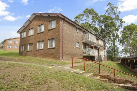 Property photo of 11/1 Lavinia Place Ambarvale NSW 2560